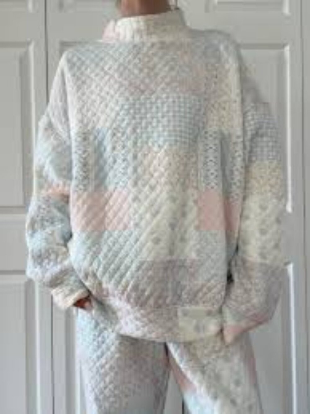 Sunkissed Coconut Shades of Blue Quilted Mockneck Sweatshirt
